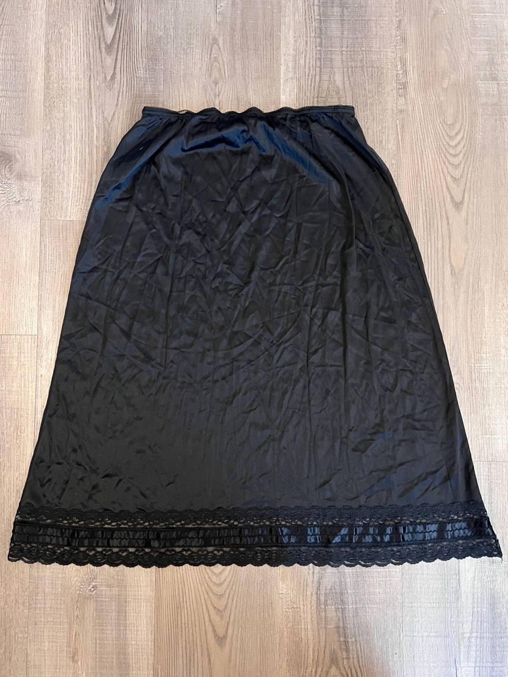Vintage Mel-Lin Black Slip Skirt w/ Lace Detail
